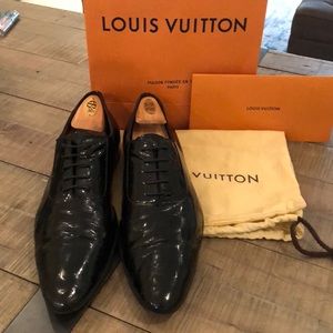 Louis Vuitton Damier Print lace up shoes size 11
